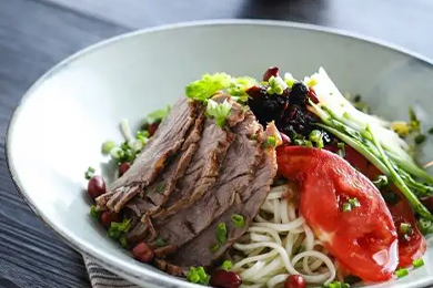 牛肉凉面