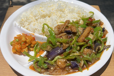 肉末茄子盖浇饭